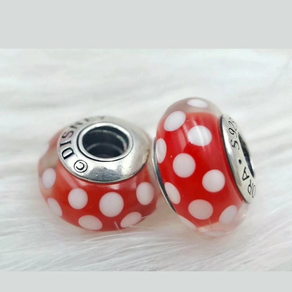 Pandora Minnie Mouse Murano bead set. - Picture 4 of 5